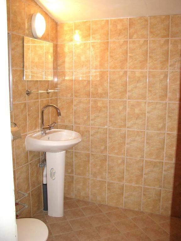Guest House Familia Samovodene Zimmer foto